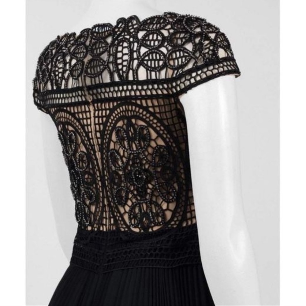 Aidan Mattox Black Gown Sz 12/L - Picture 4 of 6